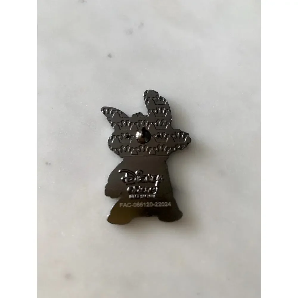 Disney Loungefly Lilo and Stitch Scrump Backpack Trading Pin